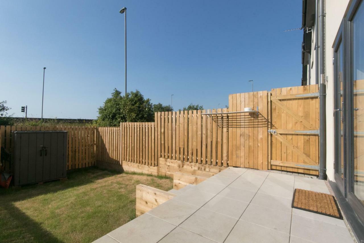 Bright Modern Home Near Snowdonia And Llandudno 兰韦尔弗亨 外观 照片